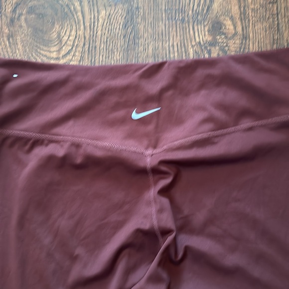 Nike Swoosh Run Leggings - Picture 4 of 4